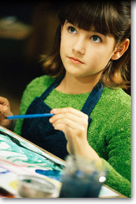 girl painting